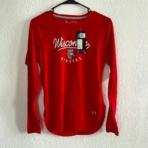 XS -Wisconsin Badgers Long Sleeve Heatgear Top